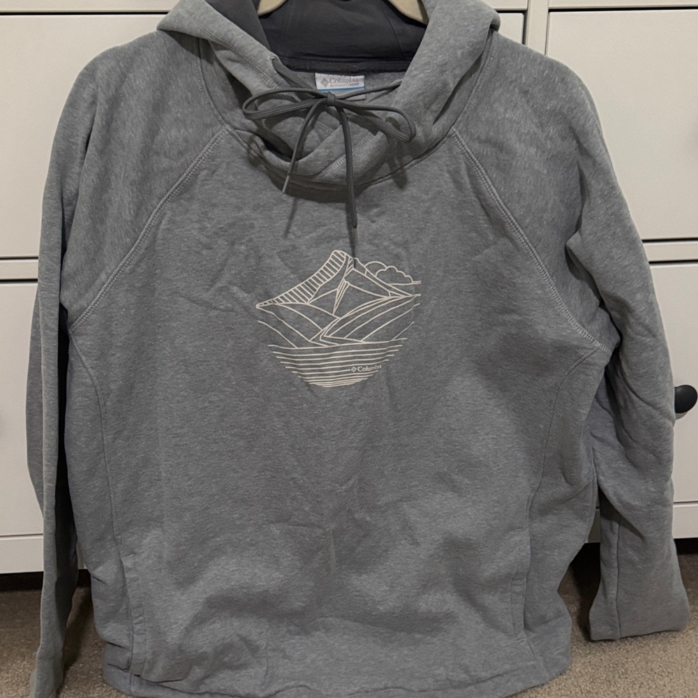 Columbia Gray Hooded Sweatshirt with Mountain Design